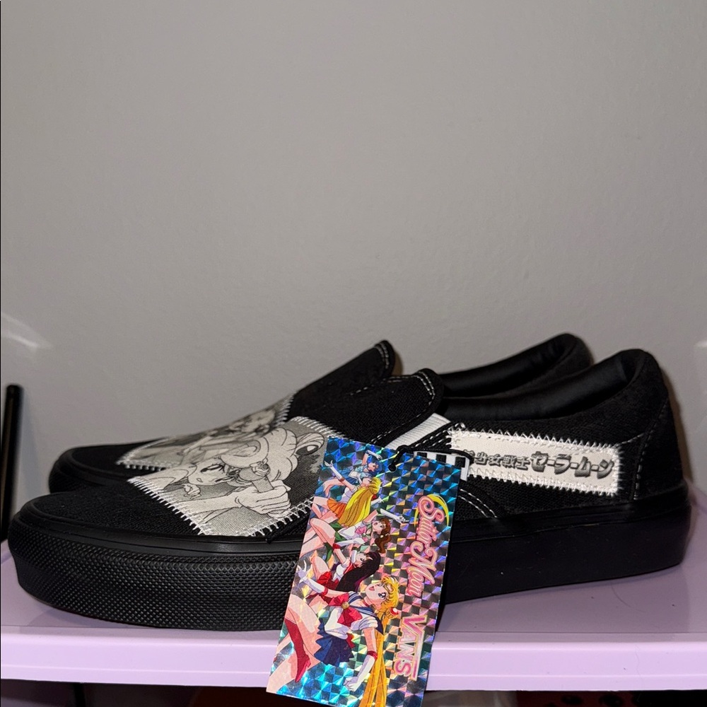 ⬇️Unisex Vans x Sailor Moon Anime Black and White Slip-On Shoes - Picture 2 of 9